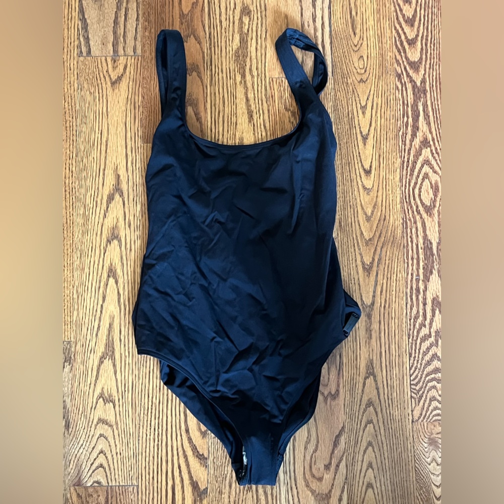 NWT- Zimmermann Separates Black Sculpt Scoop One-Piece Size 3 (US 10) - Picture 2 of 8